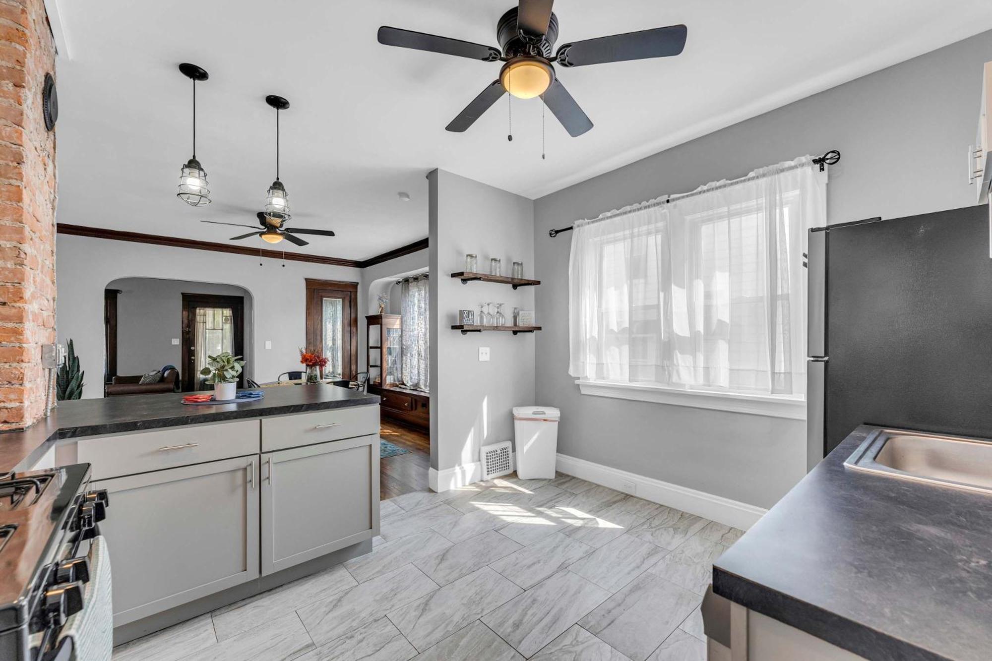 Beautifully Remodeled Duplex Apt In West Blvd Cleveland Luaran gambar