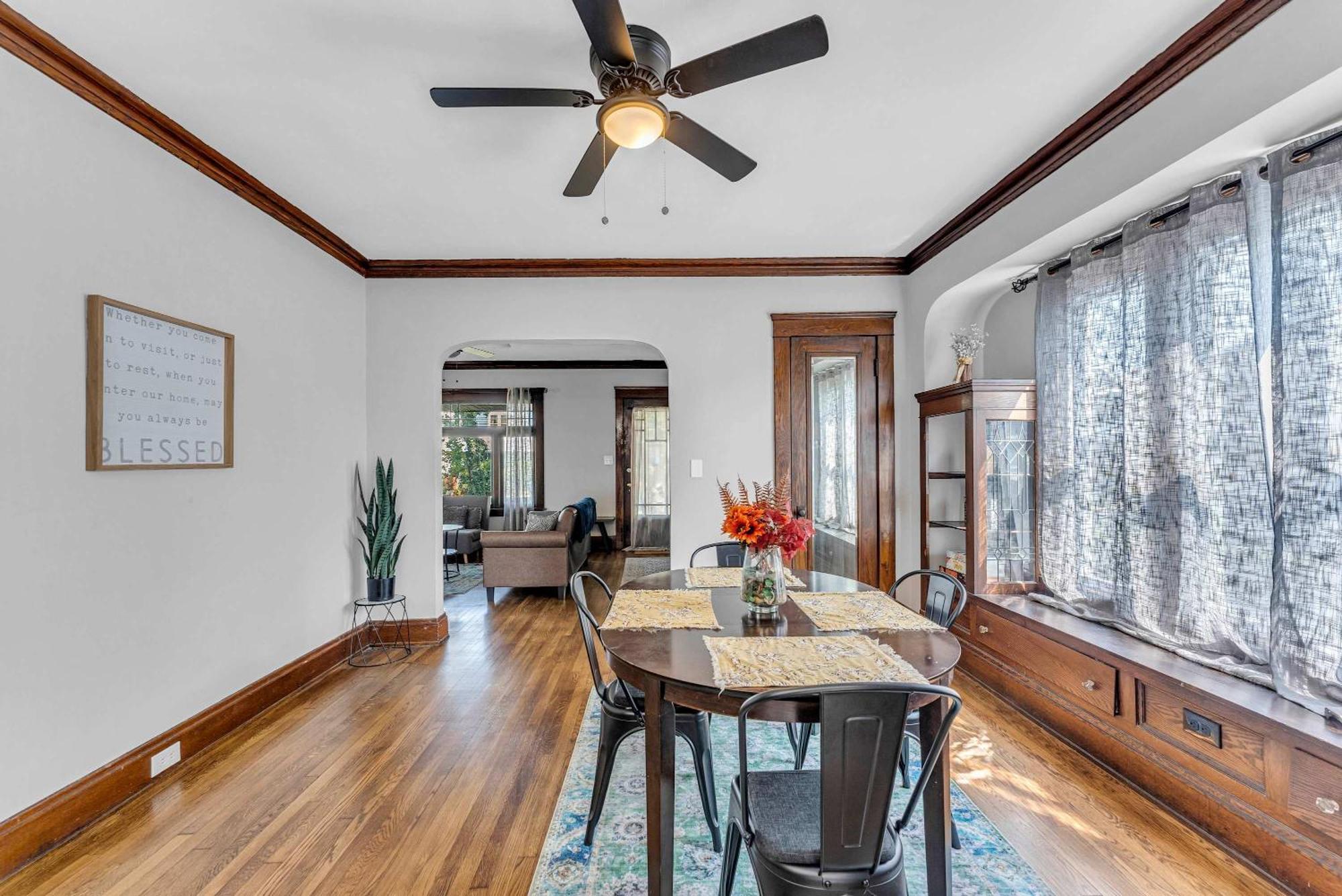 Beautifully Remodeled Duplex Apt In West Blvd Cleveland Luaran gambar