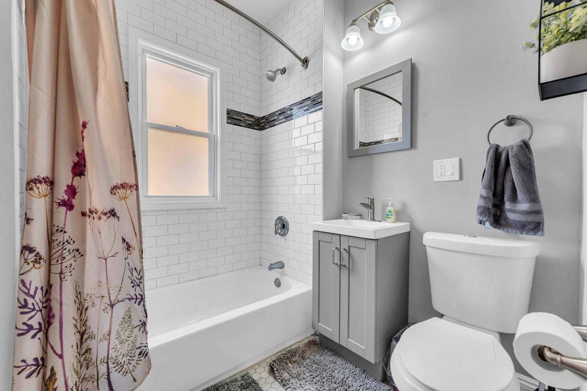 Beautifully Remodeled Duplex Apt In West Blvd Cleveland Luaran gambar