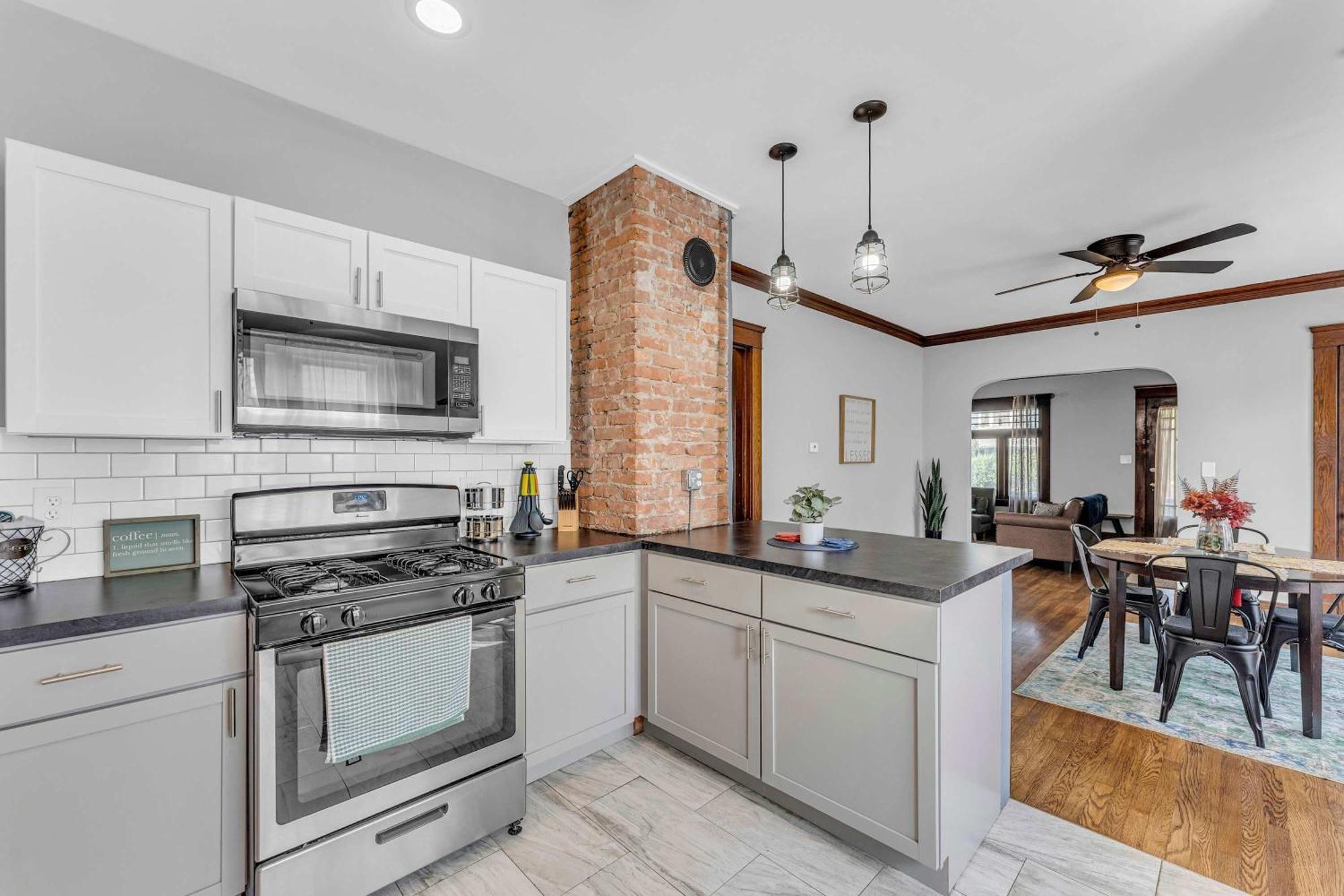 Beautifully Remodeled Duplex Apt In West Blvd Cleveland Luaran gambar