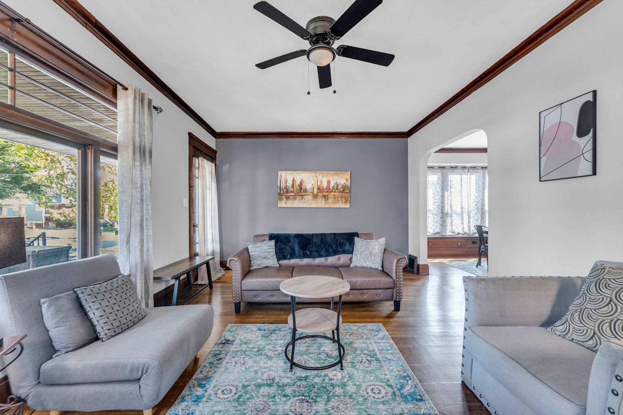 Beautifully Remodeled Duplex Apt In West Blvd Cleveland Luaran gambar